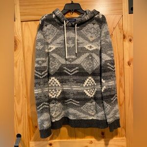 American Eagle hooded sweater
